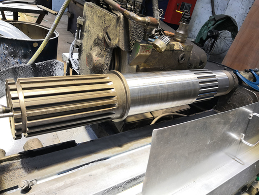 Carburizing Straight Spline Gear Shaft 20Cr2Ni4 10mm Spline Width