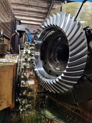 Kompakte und präzise Helical Bevel Gears für Getriebe und Differentials in verschiedenen Industriezweigen
