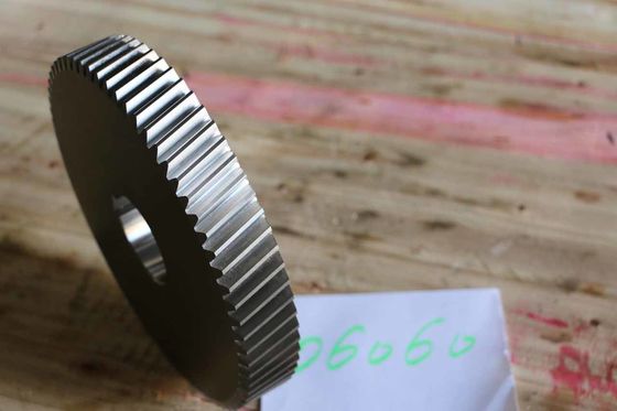 Schmiedeverarbeitung mit einem Schraubwerk mit einer Breite von 25 und einem Addendumkoeffizienten von 1,0