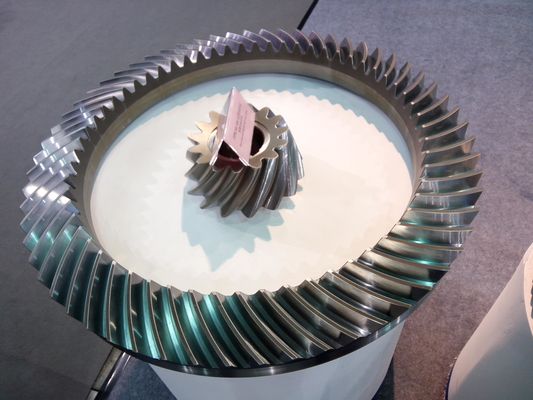 Power Skiving Ritzel Spiralkegelrad Stahl 18CrNiMo7 Gleason Typ